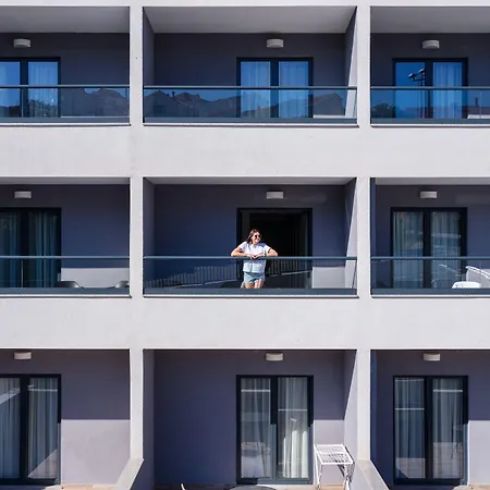 D-elegant Lapad Hotel 4*