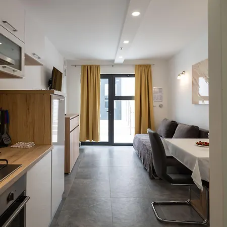 Hotell D-elegant Lapad 4*